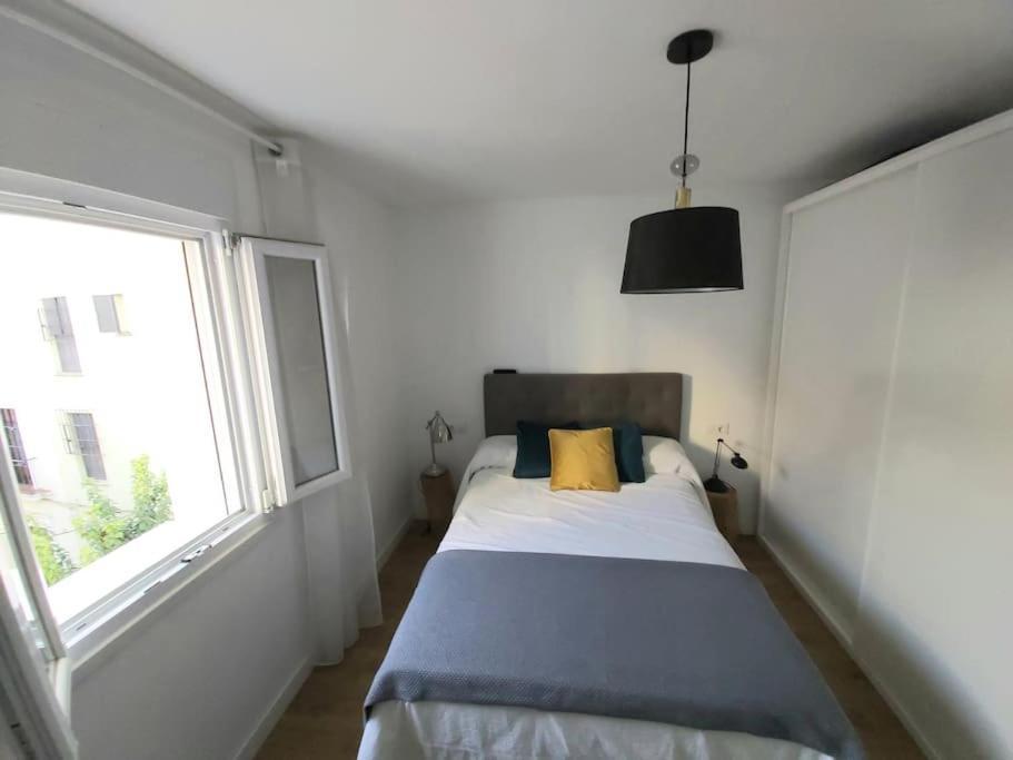 Luminoso Apartamento En El Centro, Con Mucho Arte Sewilla Zewnętrze zdjęcie