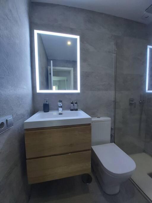 Luminoso Apartamento En El Centro, Con Mucho Arte Sewilla Zewnętrze zdjęcie